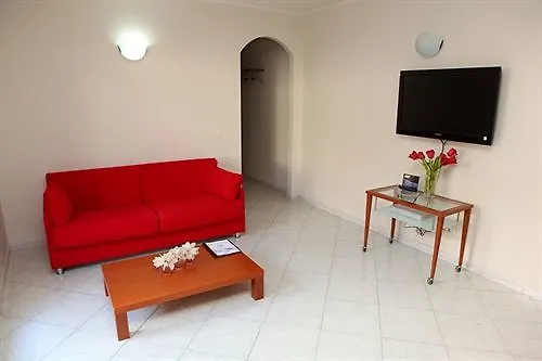 **** Apartahotel Motta Residence Hotel Motta SantʼAnastasia Italia
